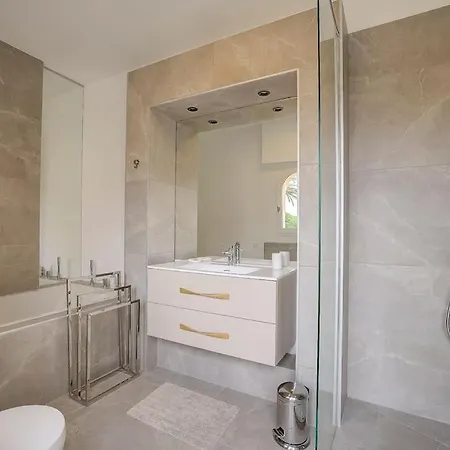 La Julia Two Villa *