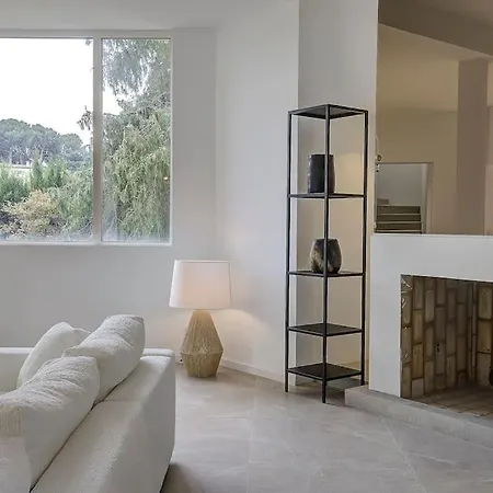 La Julia Two * Vallauris