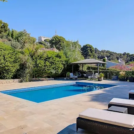 Villa La Julia Two *